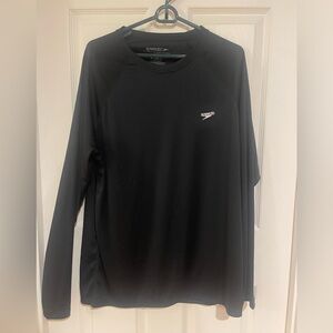 Men’s Large NWT black swimshirt